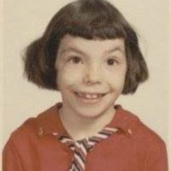 Meet your Posher, Joanne - Picture 1 of 1